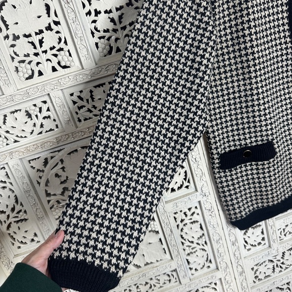 Brooks Brothers 100% Wool Black & White Houndstooth Preppy Button Up Cardigan - Picture 4 of 7